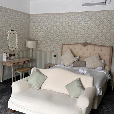 St Andrews Town Hotel Droitwich Eksteriør billede
